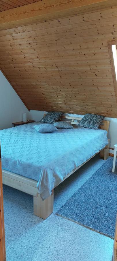 Dachgeschosswohnung Mit Burgblick In Kues Бернкастель-Кюс Екстер'єр фото
